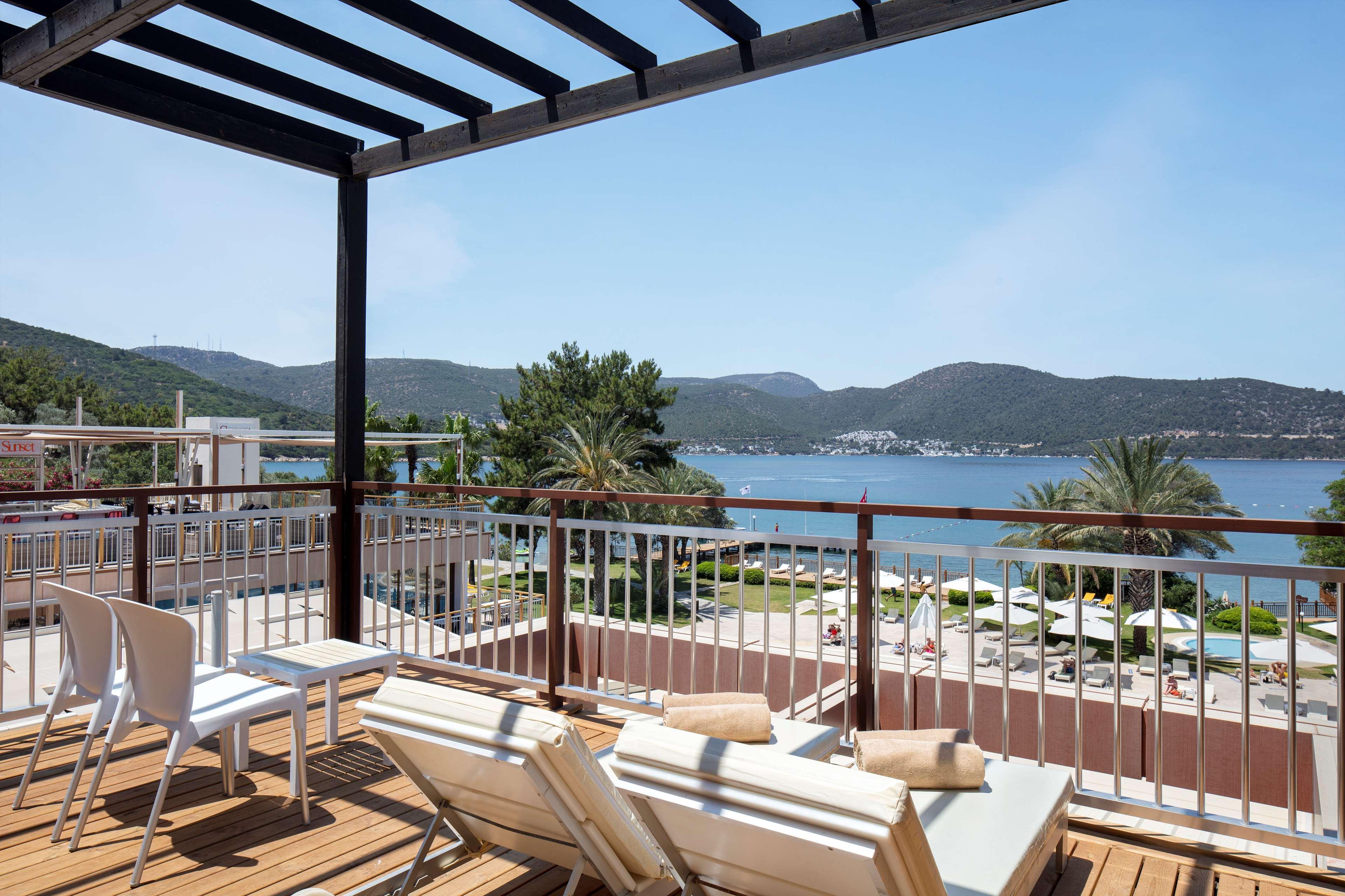 Doubletree by Hilton Bodrum Isıl Club Resort Torba Dış mekan fotoğraf